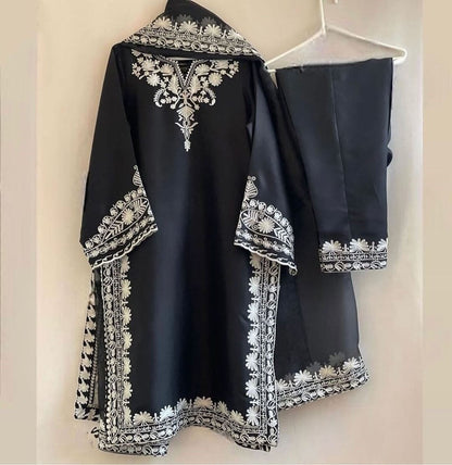Elegant White Embroidered Formal Wedding 3-Pieces
